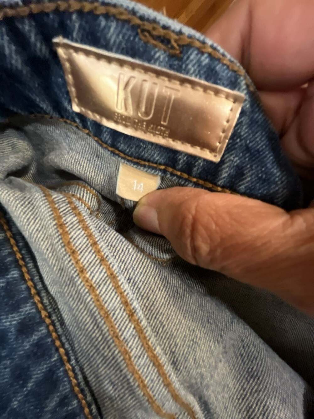 KUT from the Kloth Sienna Wide Leg Jeans - Picture 3 of 7